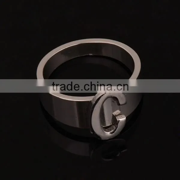 Stainless Steel Letter C Ring photo-2