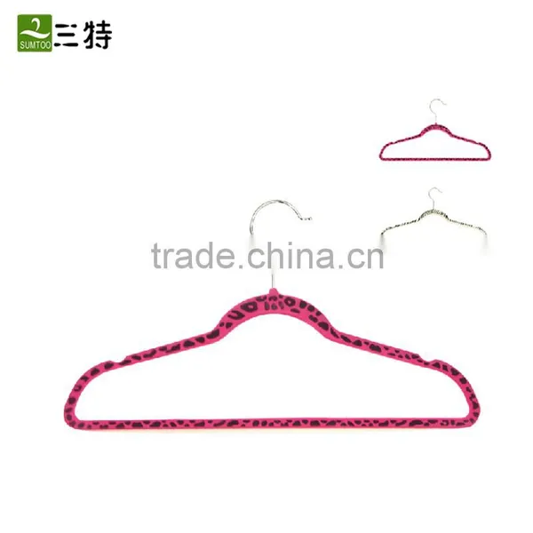 2 Colors Zebra-stripe Red Beige Magic Plastic Velvet Hanger photo-2