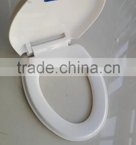 FG720PP Flushable Toilet Seat Cover Elongated With Adjustable Hinge Toilet Seat photo-3