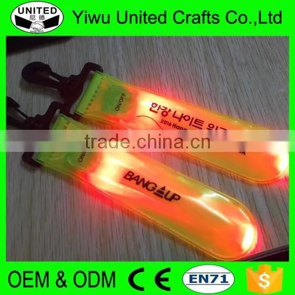 2016 Reflective Keychain Plastic Led Clip on Lights With Waterproof photo-3