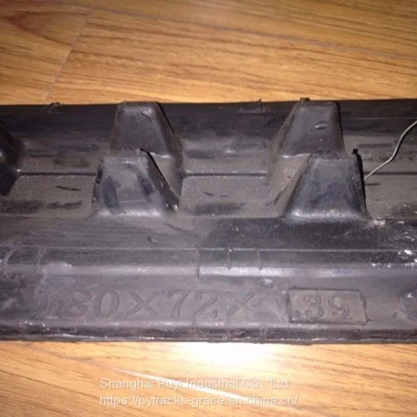 Construction Equipment Rubber Track for Skid Steer 180*72*39 Tractor photo-2