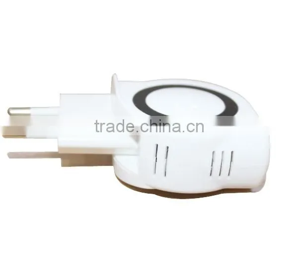 Mobile Phone Accessories Factory Price Wall Charger Made in China Used in Europe photo-2