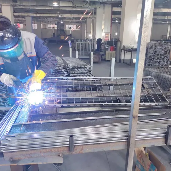 Metal Wire Storage Container Welding Before the Powder Coating / Zinc / Chrome Wire Mesh