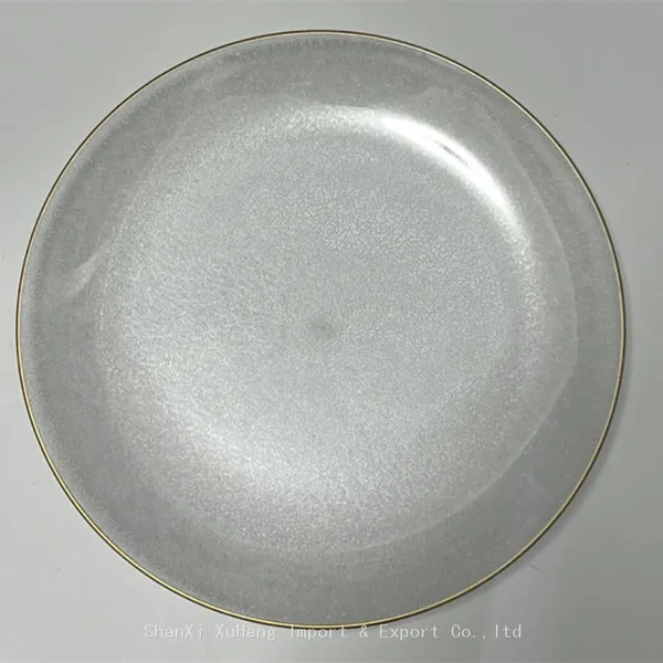 Cheap Wholesale Transparent Plastic Charger Plate With Gold Rim photo-5