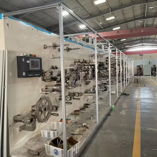 Adhesive Glue Machine For Baby Diaper Machine Production Usage photo-4
