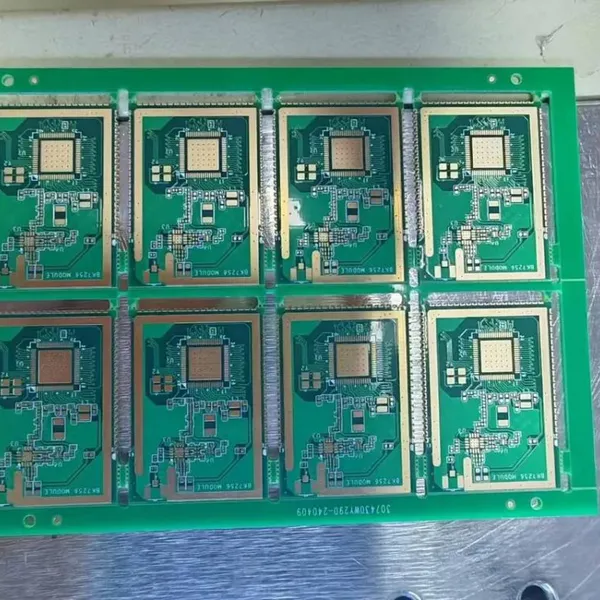 Technische Spezifikationen und Verarbeitungsspezifikationen für mehrschichtige High-End-Schaltungen der Produkte von China Chaosheng Electronic Industry photo-5