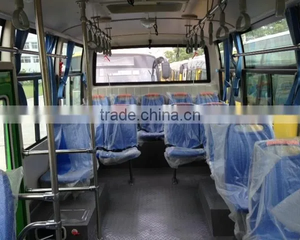 Hot Selling 7.3m 23-30 Seater 4x4 Bus With Middle Door (hm6730) photo-5