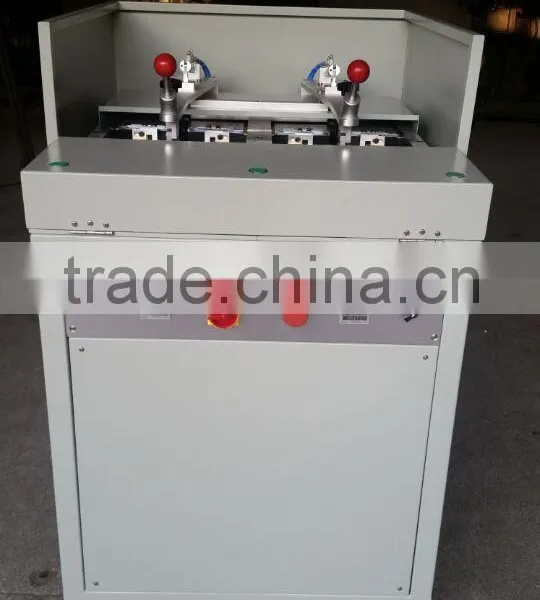 Automatic pocket creasing machine