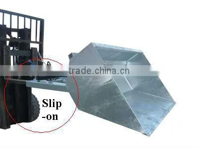 Garbge Bucket in Forklift photo-3