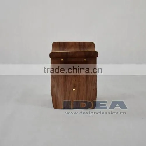Replica Sori Yanagi Butterfly Stool - Walnut photo-3