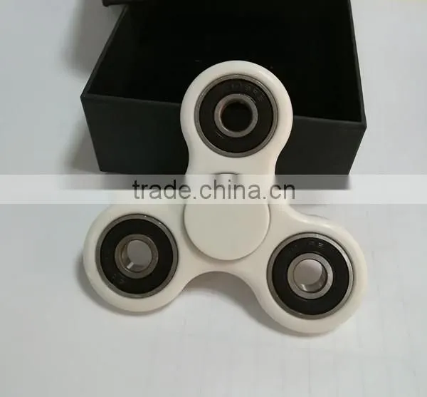 EDC Fidget Toy Hand Decompression Spinner Fidget White Holder With Hybrid Si3n4 Ceramic Bearings With Colorful Sealed Bearings photo-4