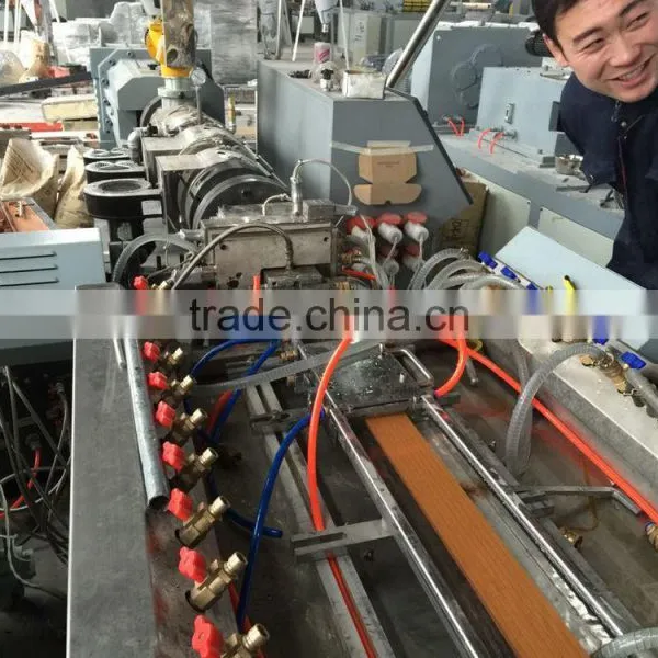 WPC Wood Plastic Fence Post Extrusion Machine-fence Making Machine photo-3