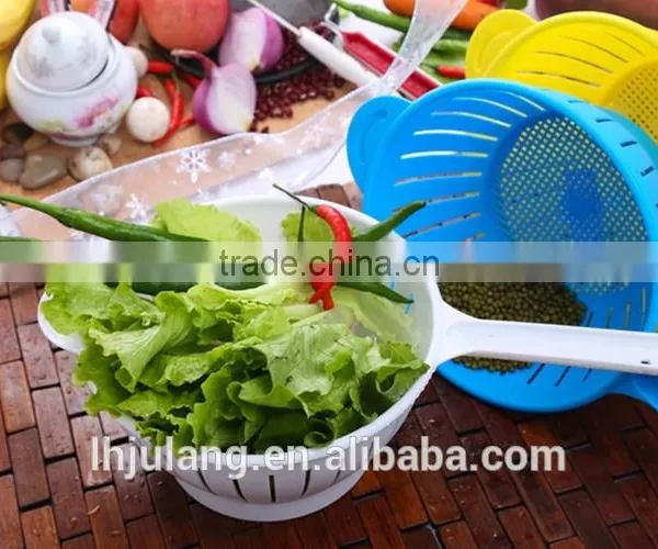 Wholesale Plastic Colander With Handle for Kitchen / Useful Plastic Colander With Handle for Kitchen photo-2