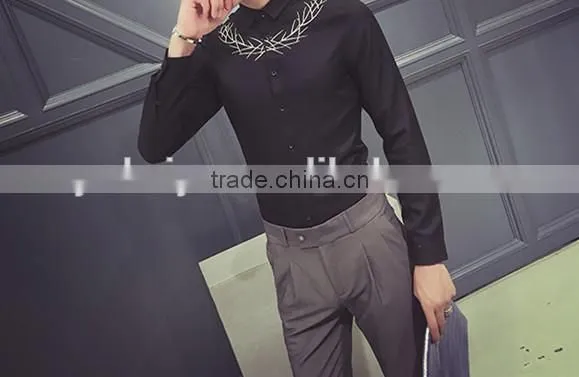 Pure Color Embroidery of Cultivate One's Morality Men Long Sleeve Shirt photo-5
