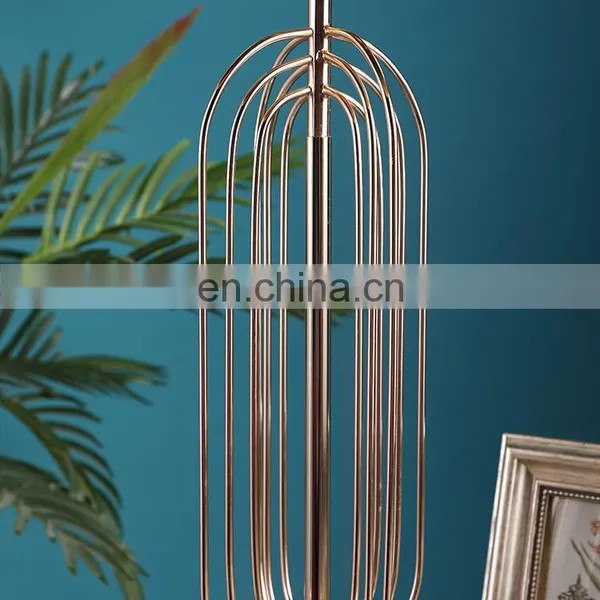 Nordic New Design Cheap Custom Luxury Gold Home Hotel Table Lamp for Bedside photo-5