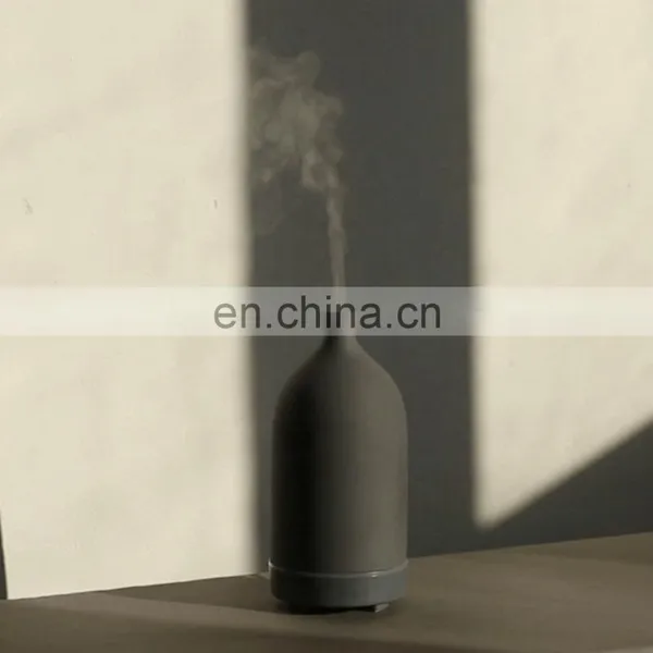 2021 High Quality Scent Aroma Essential Oil Ceramic Diffuser Air Cool Mist With Remote Control photo-2