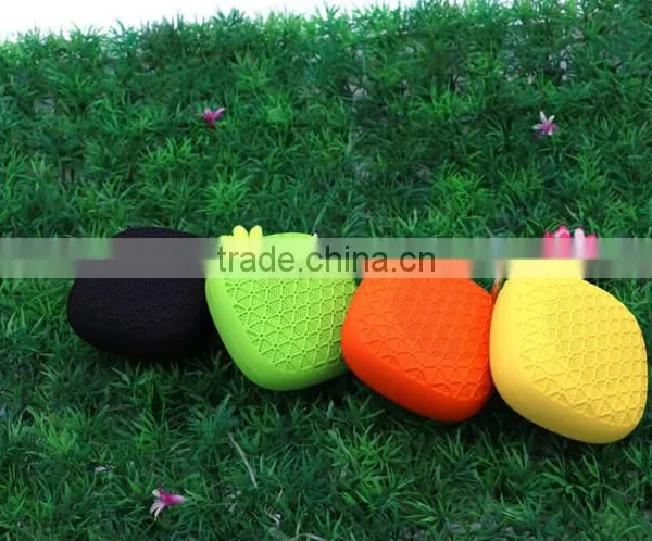 3 (2.1) Channels and Portable,Wireless,Mini Special Feature Waterproof Bluetooth Speaker photo-6