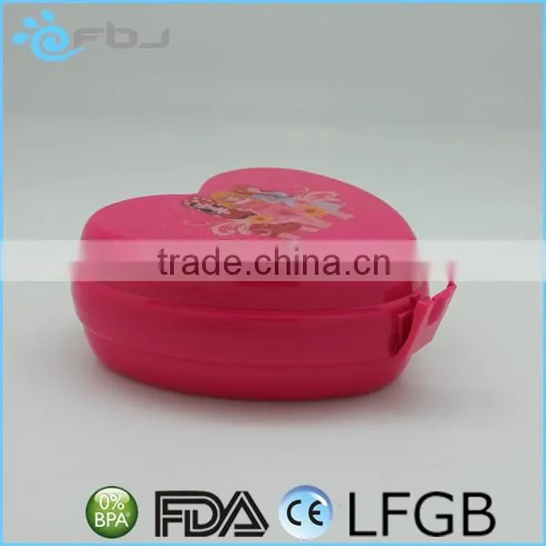 ~Japanese Leakproof Heart Bento Small Lunch Box With Lock With Cutlery photo-4
