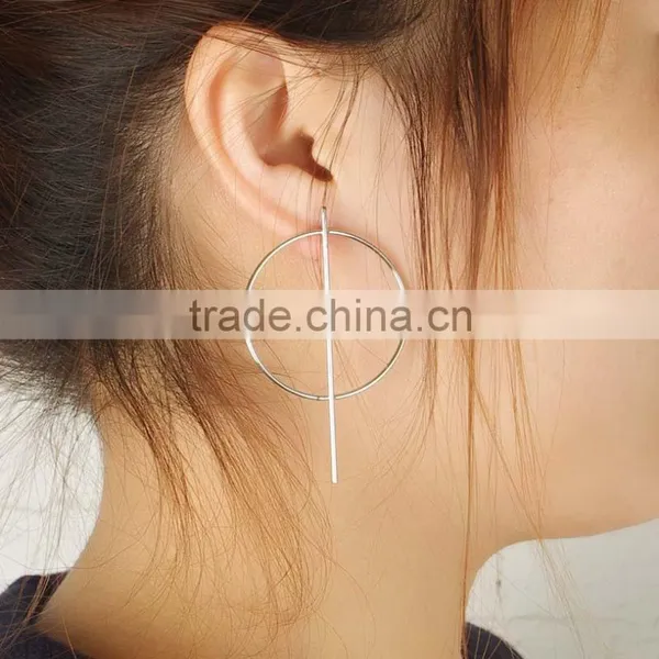 Simple Metal Hoop Bar Earring photo-4