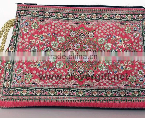 Woven Carpet Make up Purse Cosmetic Bag
