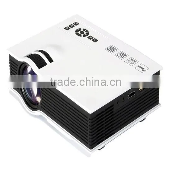 2015 Newest Mini HD 800x480dpi Entertainment Projector UC40 photo-4