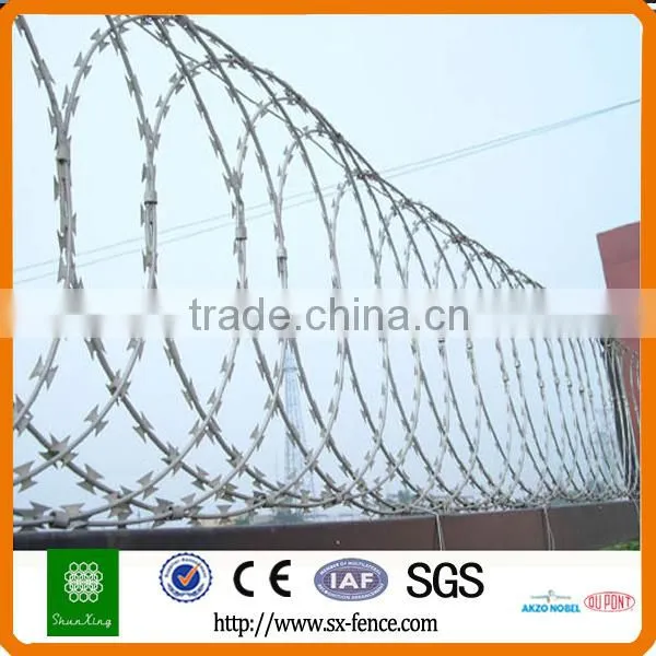 High Quality Razor Barbed Wire / Razor Wire for Security photo-5
