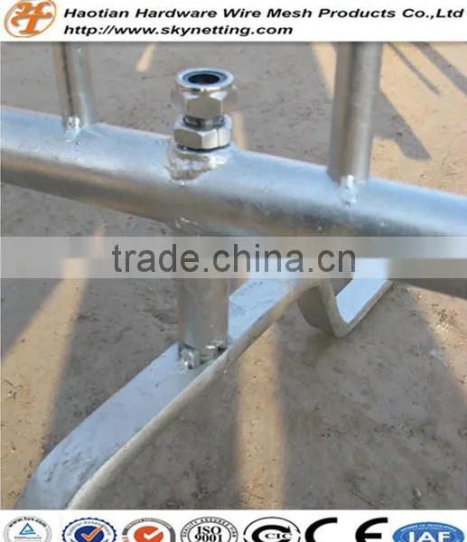 1.5"(38mmOD) Frame Pipe 1.1m Highx2.15m Wide Hot Dipped Galvanized Steel Metal Traffic Safety and Crowd Control Barrier photo-3
