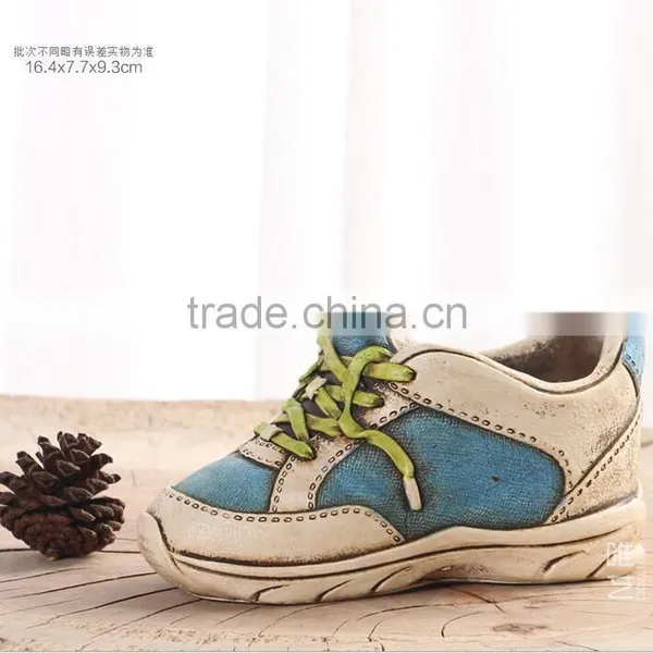 Attractive Home Ornament Simulation Shoes Handmade Ceramic Flower Pots photo-3