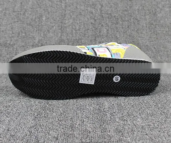 Stock Women Gym Shoe Trainers China Wholesale Shoes photo-4