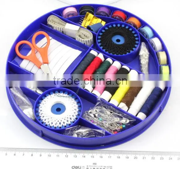 Portable Sewing Set / Mini Sewing Kit / Mini Travel Sewing Kit photo-4