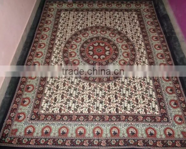 Round New Printed Hand Block Tapestry photo-3