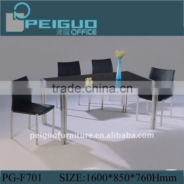 PG-PK-F701 Popular Modern Tempering Glass Dinning Table and Chairs