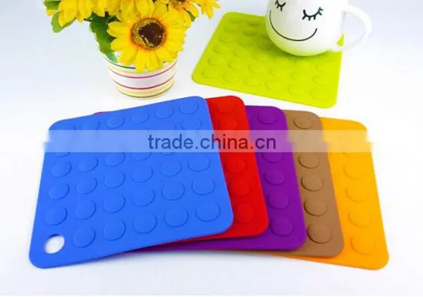 Non-slip Salient Point Silicone Chicken Pot Mat photo-2
