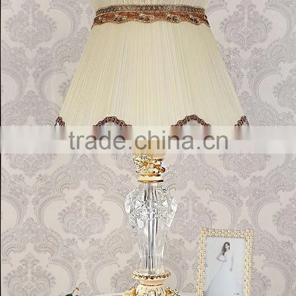 White Ceramic Carving Stand K9 Clear Crystal Table Lamp With Lampshade photo-2
