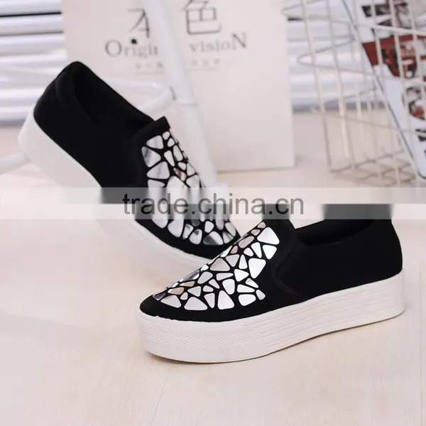 Latest Cheap Canvas Shoe Women Walking Shoes From China Factory photo-3