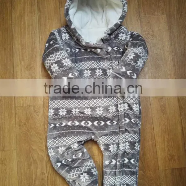 New Arrival Winter Baby Clothes Long Sleeve Velour Baby Hooded Romper