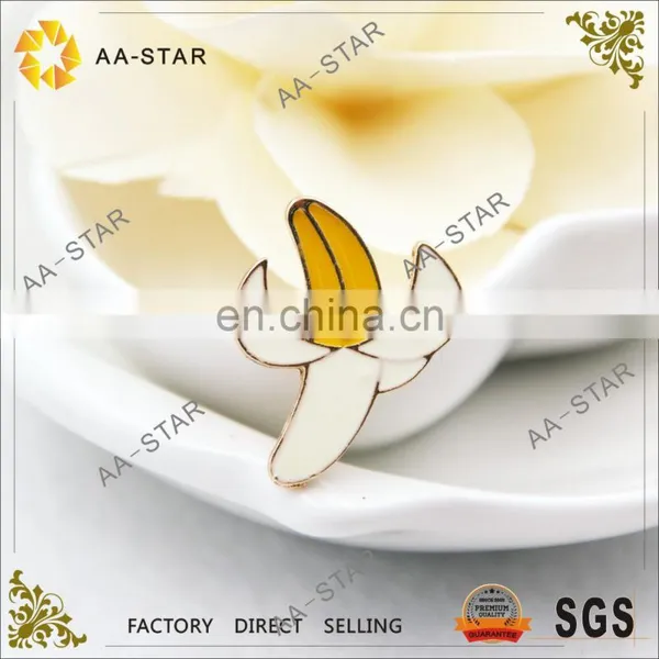 Banana Hard Enamel Pin With Half Peel for Clothing