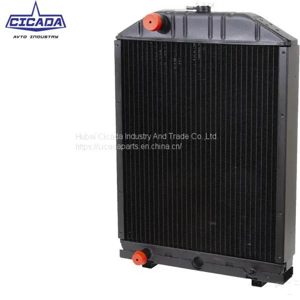 Factory Supply Tractor Radiator 05153481 5159617 5153481 Copper Radiator