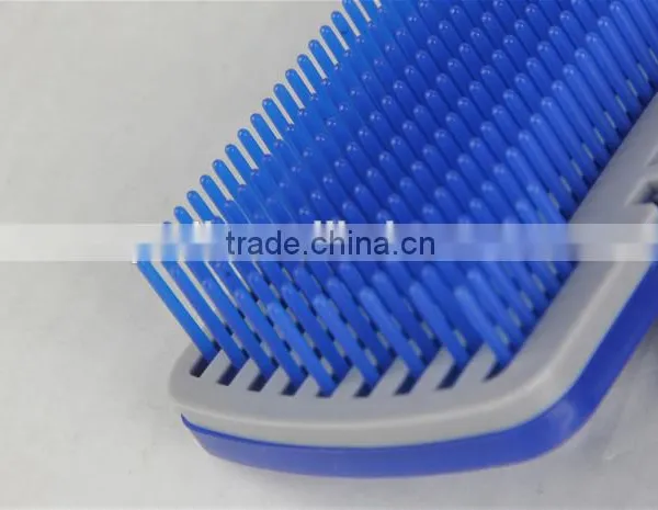 Petsy Self Cleaning Pet Brush Comb Dogs & Cats Pet Massage Brush Automatic Plastic Brush photo-3