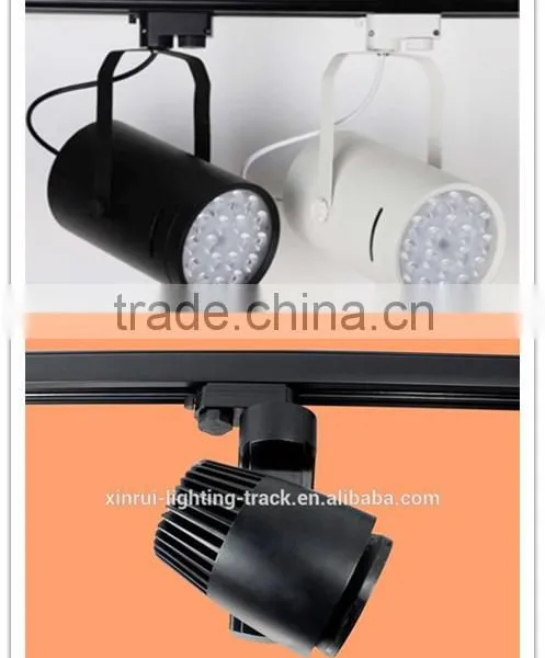 CE TUV ROSH Certificate Single Phase 2 Wires Track Light Rail for Led Track Light Display photo-2