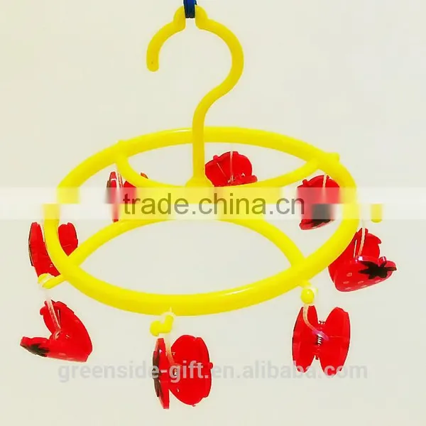 Durable Plastic Sock Hanger With Cartoon Strawberry Pegs