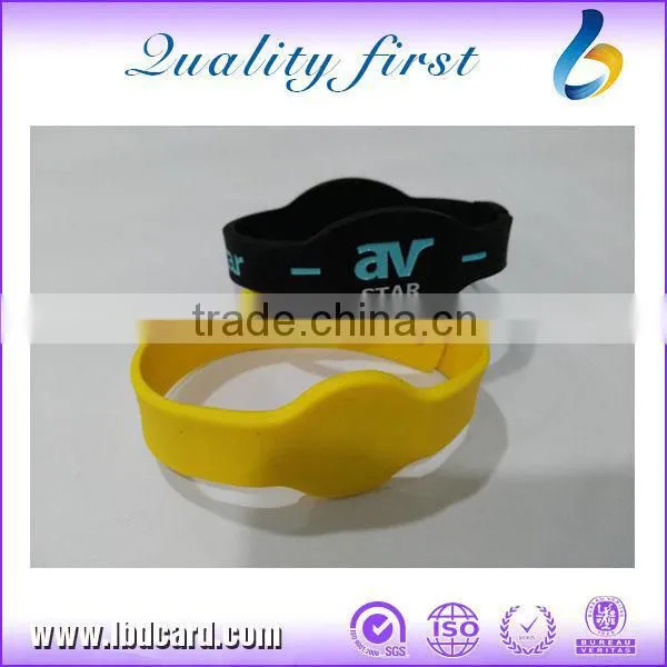 Colorful Ntag216 RFID Wristbands Could Be Customized photo-5