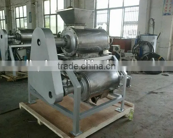 Mango stoning and Pulping Machine