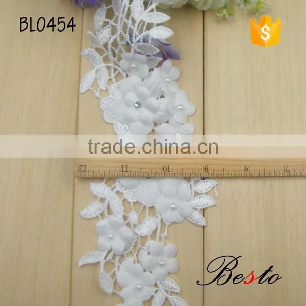 Fashion Elagant White Rhinestone Lace Cotton Applique for Wedding Dresses photo-5