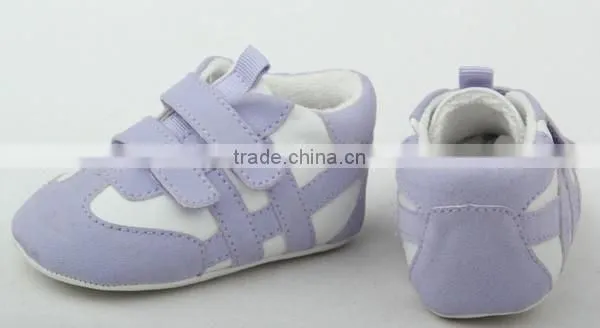 Wholesale Breathable Purple Soccer Shoes for Babies photo-5