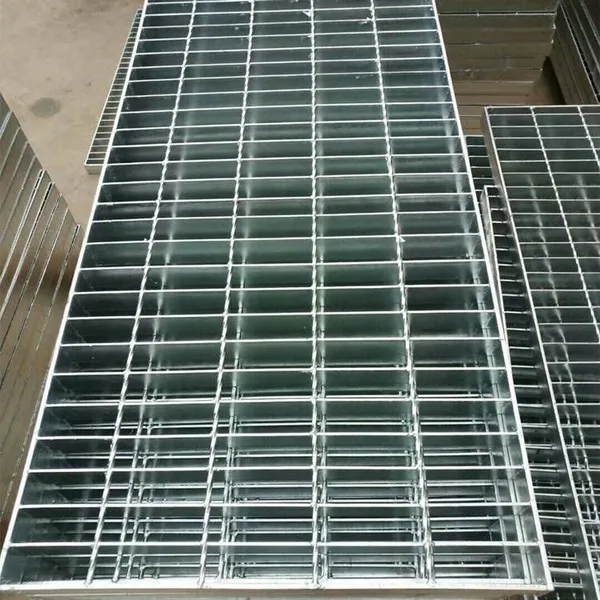 G403/30/100w Hot-dip Galvanized Steel Grating, Holed and Special-shaped Platform Steel Grating, Wholesale From Wangzhong Factory photo-5
