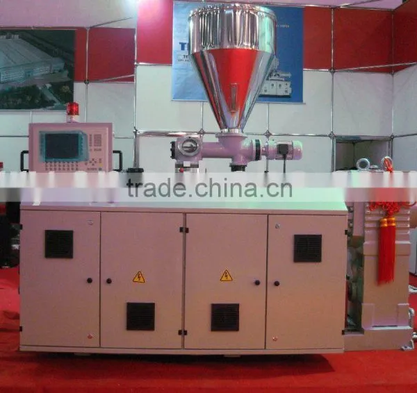 Twin Screw Extruder