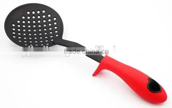 Nylon Elevated Kitchen Skimmer