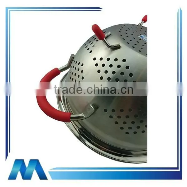 Good Quality Stainless Steel Colander With Handle photo-3