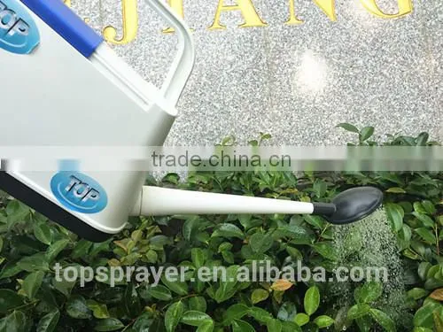 White Watering Can Made in Zhejiang